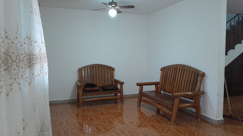 Se Vende Amplia Casa En Naguanagua Quintas Del Norte