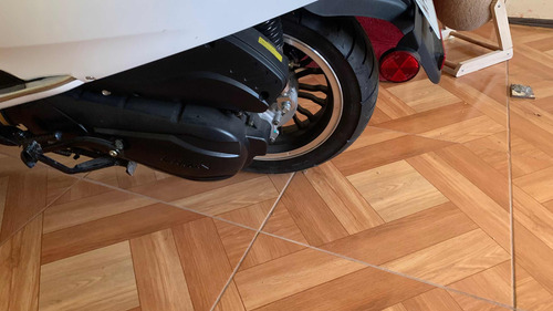 Imagen 12 de 15 de Scooter Lifan Sienna 150tc, Ciudad