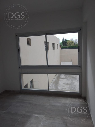 Imagen 12 de 17 de Departamento - Banfield Este