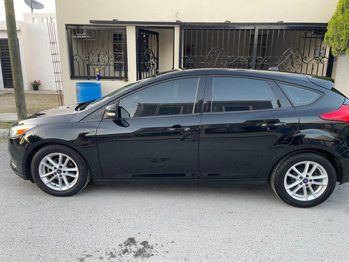 Ford Focus 2.0 Se Hatchback Mt