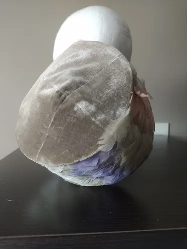 Antiguo Sombrero Mujer Casquete Plumas Dama Vintage (Usado)
