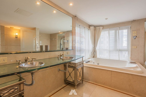 Venta Apartamento Puerto Del Buceo 2 Dormitorios