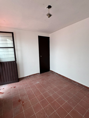Casa Con Uso De Suelo En Venta En Prado Churubusco
