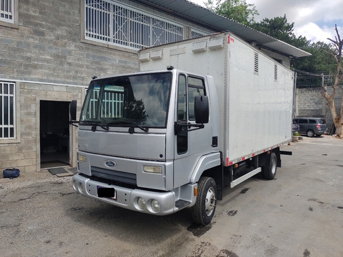Cargo 816 Bau Carga Seca Ano 2013