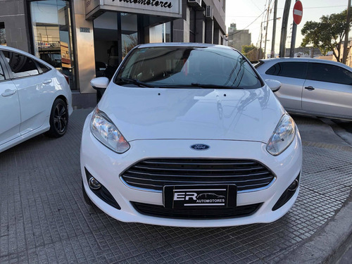Imagen 2 de 15 de Ford Fiesta Titanium Automatico 2017