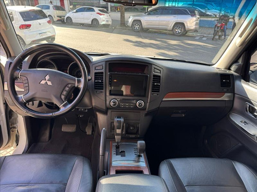 Mitsubishi Pajero Full 3.2 Hpe 4x4 16v Turbo Intercooler Diesel 4p Automatico