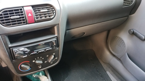 Chevrolet Corsa 1.0 Joy 5p