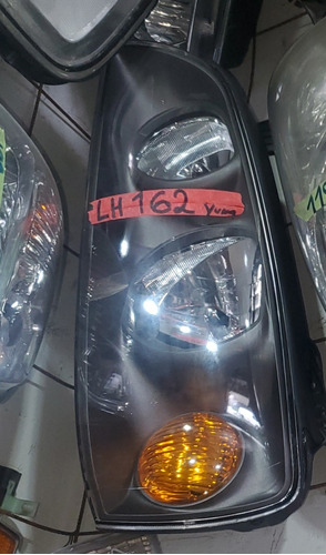 Faro Izquierdo Para Hyundai Elantra 