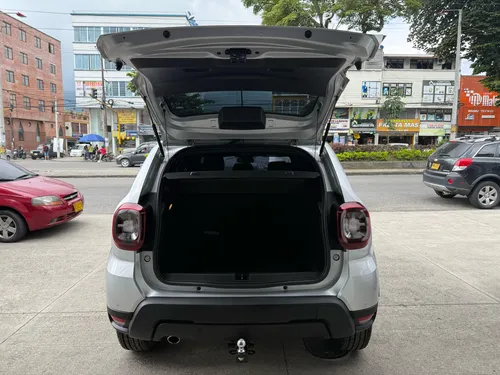 Renault Duster 1.3 Intense Cvt