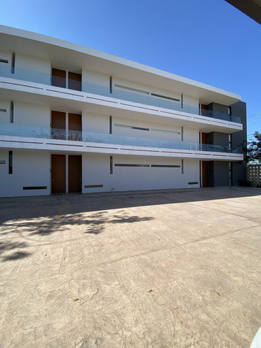 Departamento Para Inversión En Planta Baja En Venta En Pasadena