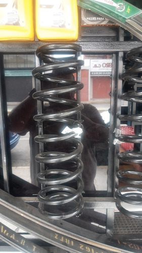 Imagen 2 de 2 de Espirales Delanteros Toyota Yaris 06/11 Sport Belta