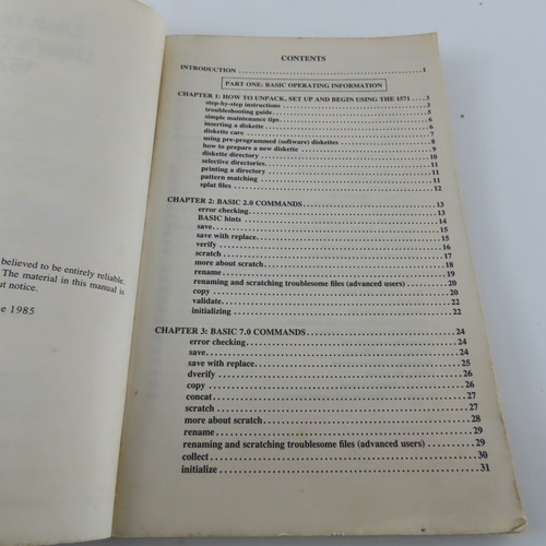 L2316 Commodore 1571 Disk Drive Users Guide (Usado)