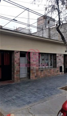 Greenwood Vende Casa En La Ciudad De Godoy Cruz, Desarrollada En Planta Baja