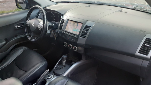 Imagem 4 de 14 de Outlander 3.0 V6 4x4 Automática 2008 Preta