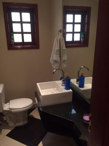 Imagem 2 de 22 de Alpha 4 - Linda Casa Com Piscina E Área Gourmet - So0075