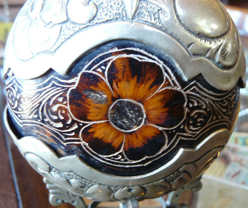 Imagen 5 de 6 de Mate Galleta Antiguo Cincelado Con Talla 7o 1740