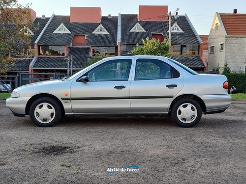 Vendido Ford Mondeo Glx 95 20.000 Km  Ateliê Do Carro