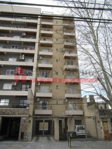 Departamento En Venta En Caseros