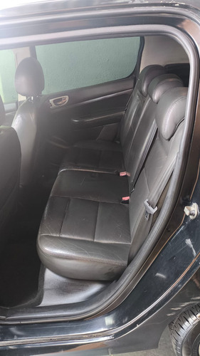 Peugeot 307 1.6 Presence Flex 5p
