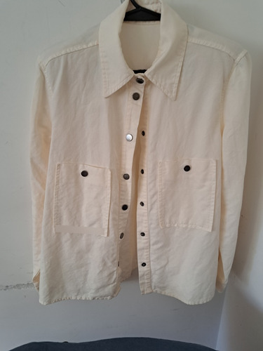 Camisa Úma De Algodón Y Lino . Con Broches Plateados M . Imp (Usado)