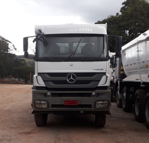 Imagem 7 de 15 de Mercedes-benz Axor 4144 6x4 Ano 2017 Caçamba Rossetti