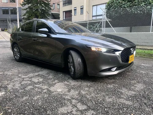 Mazda 3 2.0 Touring