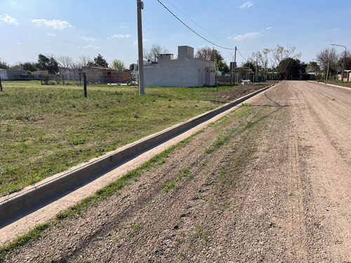 Venta / Lote Escriturable / Lehmann