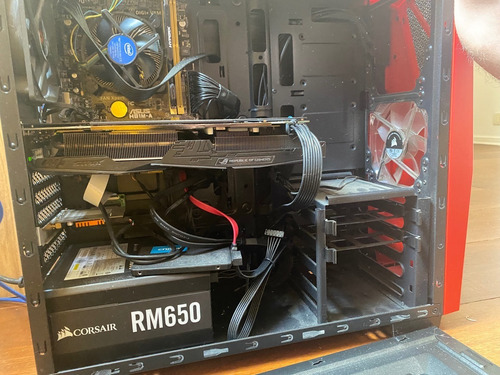 Imagem 2 de 2 de Pc Gamer I5 Com Placa De Vídeo Rog Strix Rx 580 Oc