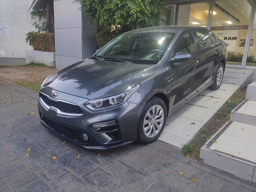 Kia Forte 2.0 L At