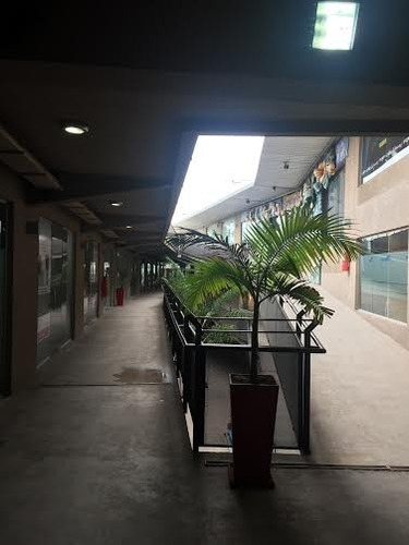 Local Comercial / Oficina En Venta En Paseo Comercial