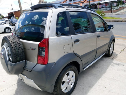 Fiat Idea Adventure 1.8 8v 2009/2009