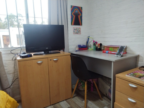 Atención!!! -preciosa - Promocion Invierno, (fin De Semana) 2 Noches $ 3.500. Completamente Equipada, Ofrece Serv/alarma, Wifi, (tv. Prepaga) Y Hermosa Estufa A Leña!