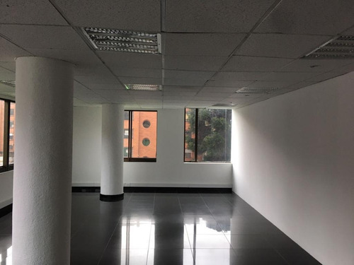 Imagen 1 de 17 de Oficina En Arriendo En Bogotá Chico Norte. Cod 1021305