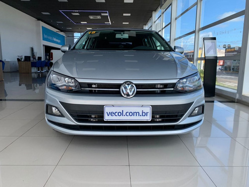 Imagem 3 de 12 de Volkswagen Polo Hatch 1.0 12v 4p Tsi 200 Comfortiline Automá