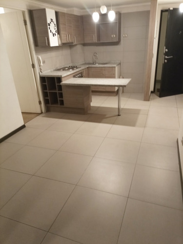 Departamento Estilo Mariposa En Venta, Angamos 339, Santiago