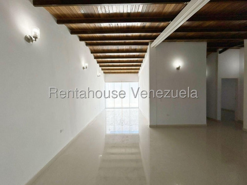 Nataly Zambrano*25-18080 Bella Moderna Acabados De Primera Casa (1 Nivel) En Venta En Tierra Del Sol, Para Empezar Una Nueva Historia Con Tu Familia .