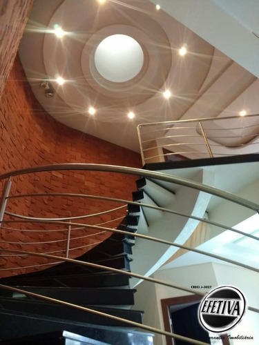 Imagem 8 de 11 de Residência 450m²- Guabirotuba - 1820r