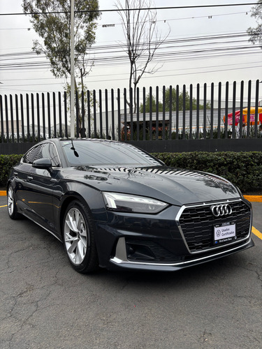 Audi A5 Select, Híbrido 2.0, Color Gris Obscuro
