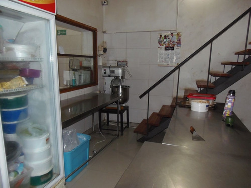 Local Comercial En Cordón, Equipado Y Funcionando