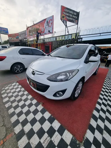 Mazda 2 1.5 At