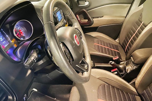 Imagem 9 de 10 de Fiat Toro Freedom 1.8 Flex Automatica 2019 2019