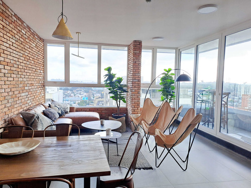 Hermoso Homestudio, Edificio Vivie Ainavillo (75491)
