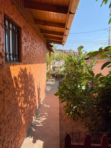 Se Vende Casa Independiente 3d 2b Excelente Ubicación