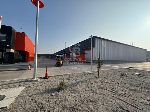 Gran Bodega 5492 Mt2 Planta Libre