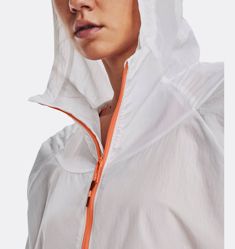 Campera Buzo Under Armour Rush Capucha Ripstop Deportes Moda
