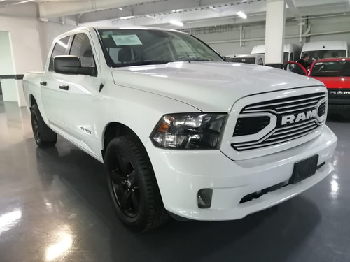 Ram 1500 Crew Cab Hemi Sport V8 At 4x4