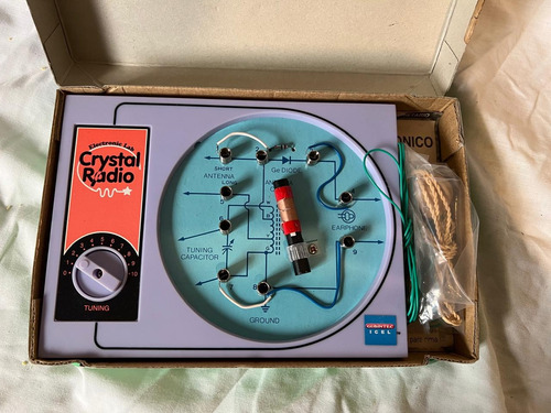 Electronic Crystal Radio Kit (Usado)