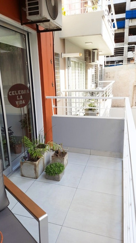 Imagen 10 de 14 de Departamento De 2 Ambientes Muy Luminoso. El Precio De La Publicación Es Para 2 Huéspedes. De Ser Más El Valor Es A Convenir