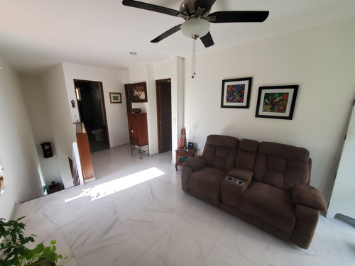 Departamento En Venta En Playa Del Carmen En Selvamar De 2 Niveles Con Beach Club