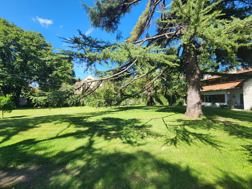 Oportunidad Casa Quinta En Venta Sobre Avenida Gaspar Campos